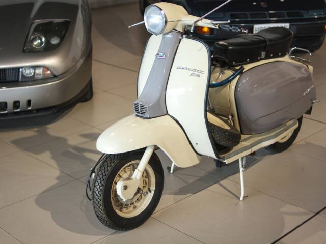 Piaggio Vespa 150