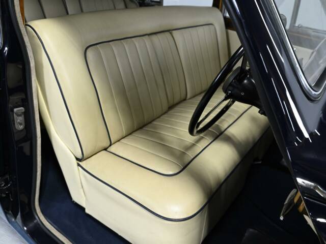 Jaguar Mk VIII