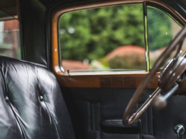 Cadillac 75 Fleetwood Imperial