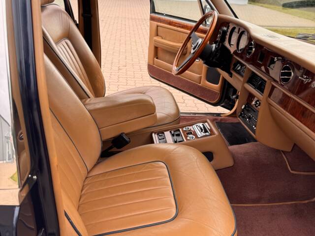 Rolls-Royce Silver Spur