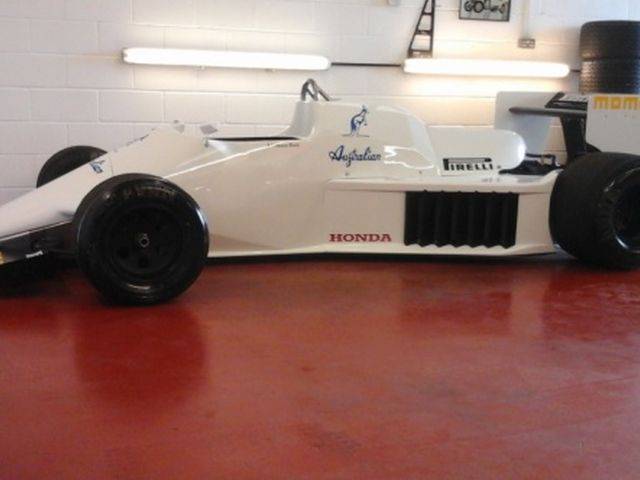 Bild 1/8 von Spirit 101B (1984)