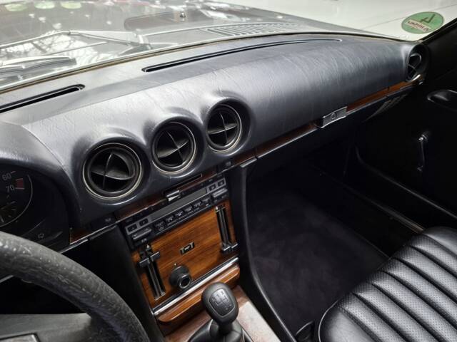 Mercedes-Benz 280 SL