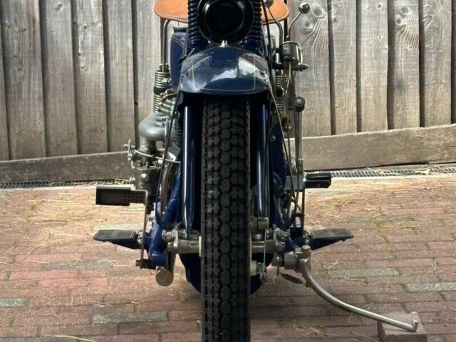 Henderson De Luxe 1200