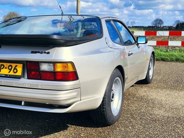 Porsche 944 Classic Cars For Sale - Classic Trader