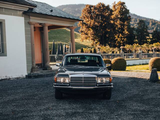Mercedes-Benz 450 SEL 6,9