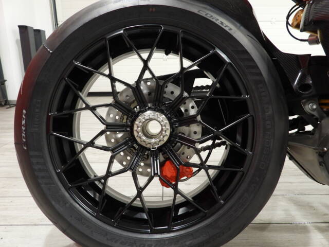 Ducati Streetfighter V4 Lamborghini