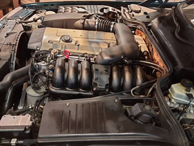 Mercedes-Benz SL 320