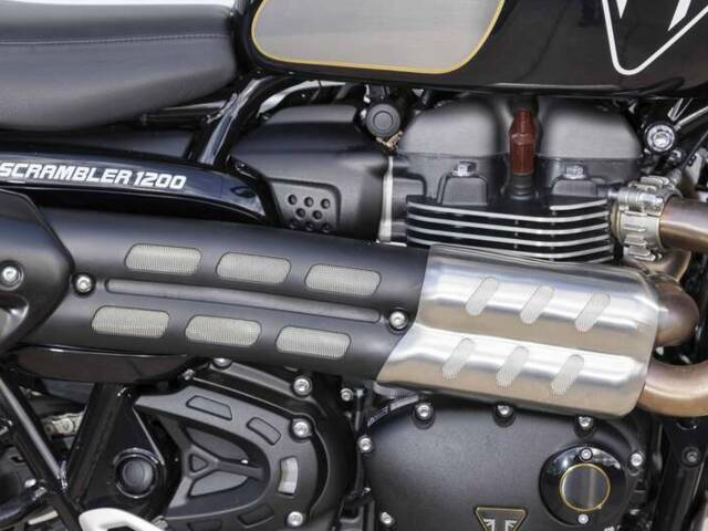 Triumph Scrambler 1200 Bond Edition