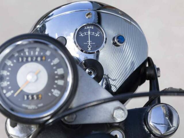 BSA A 65 Thunderbolt