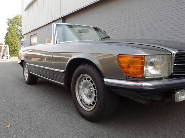 Mercedes-Benz SL-Class R 107 Classic Cars for Sale - Classic Trader