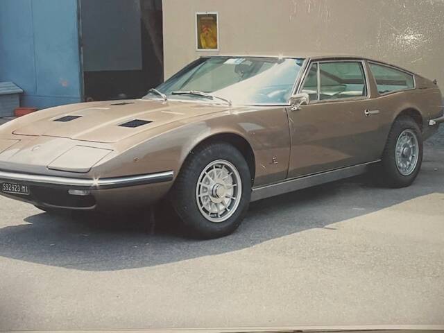 Image 1/16 of Maserati Indy 4900 (1973)