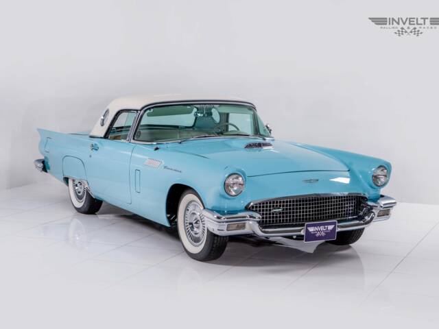 Ford Thunderbird