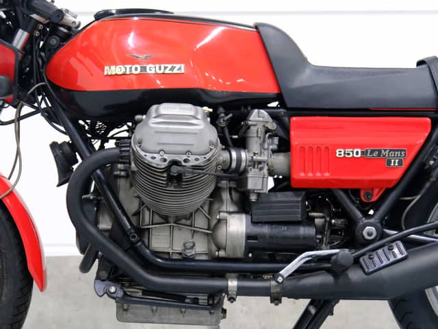 Moto Guzzi 850 LeMans II