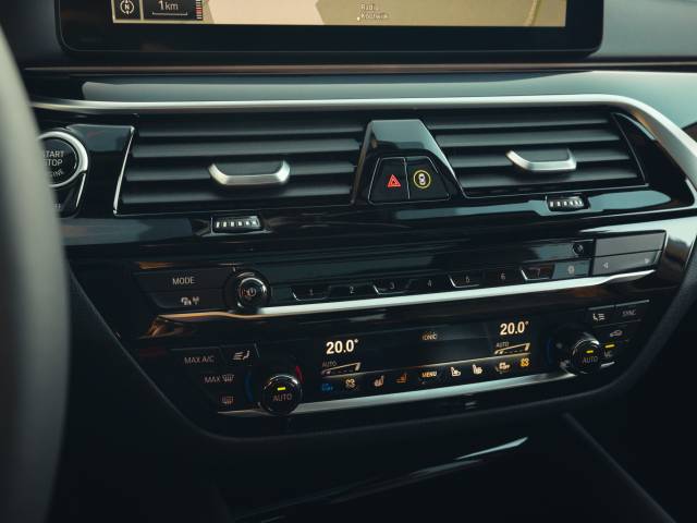 ALPINA B5 Touring Biturbo AWD