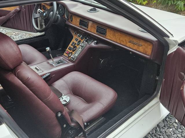 De Tomaso Pantera GT5