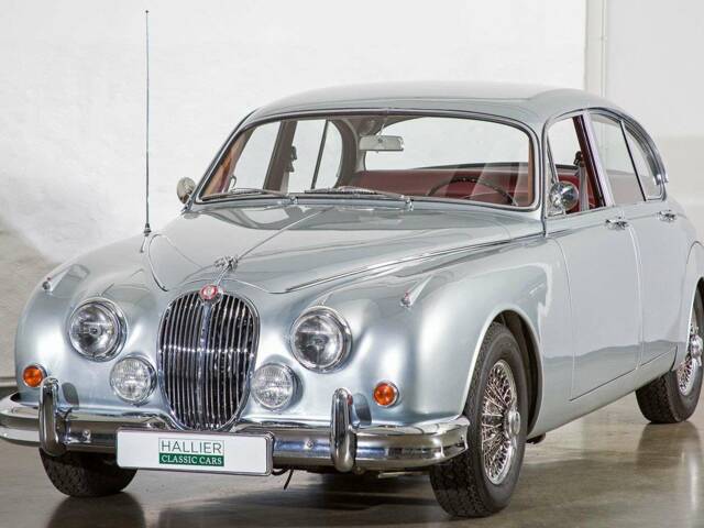 Image 1/20 of Jaguar Mk II 3.8 (1962)