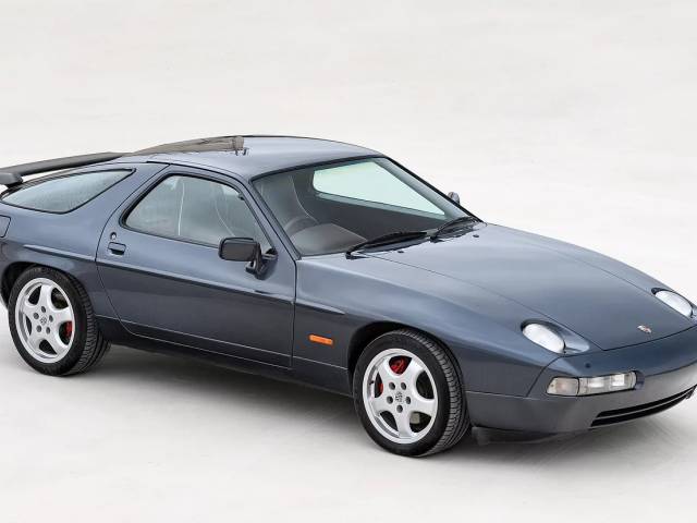 Porsche 928 S4