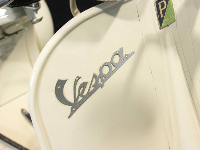 Piaggio Vespa 150 "Struzzo" VL