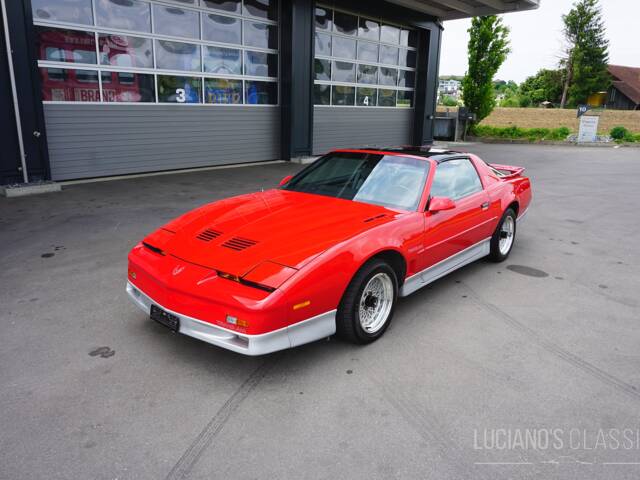Bild 1/66 von Pontiac Firebird TransAm (1989)
