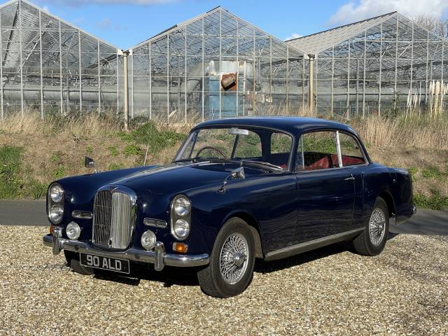 Image 1/11 de Alvis TE 21 (1964)