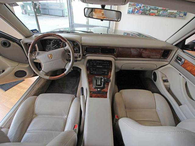 Jaguar XJ6 3.2 Executive