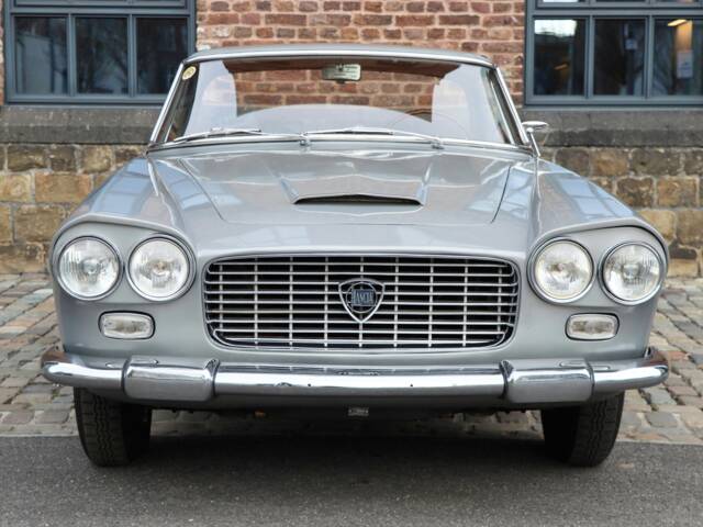 Lancia Flaminia GT Touring