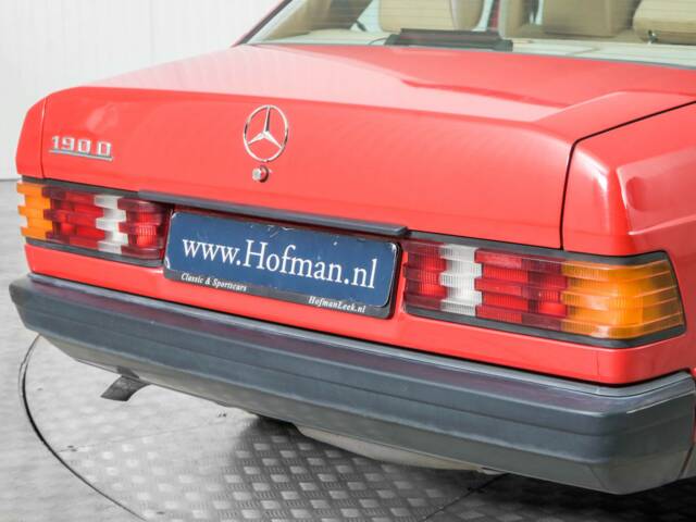 Mercedes-Benz 190 D