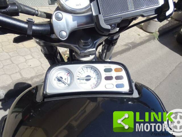 Yamaha V-Max 1200