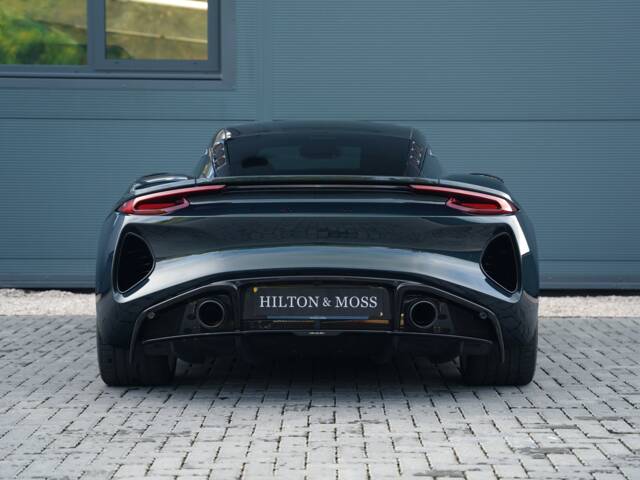 Lotus Emira