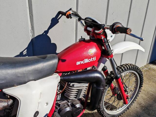 Ancillotti CRH Hiro 125