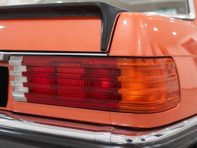Mercedes-Benz 500 SLC