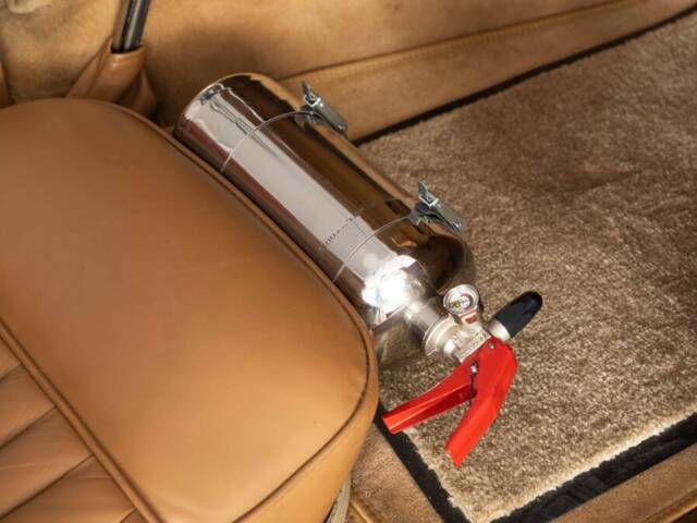 Jaguar XK 120 SE OTS