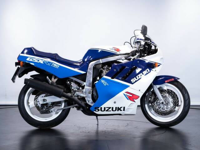 Suzuki GSX-R 750