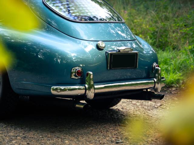 Aston Martin DB 2/4 Mk I
