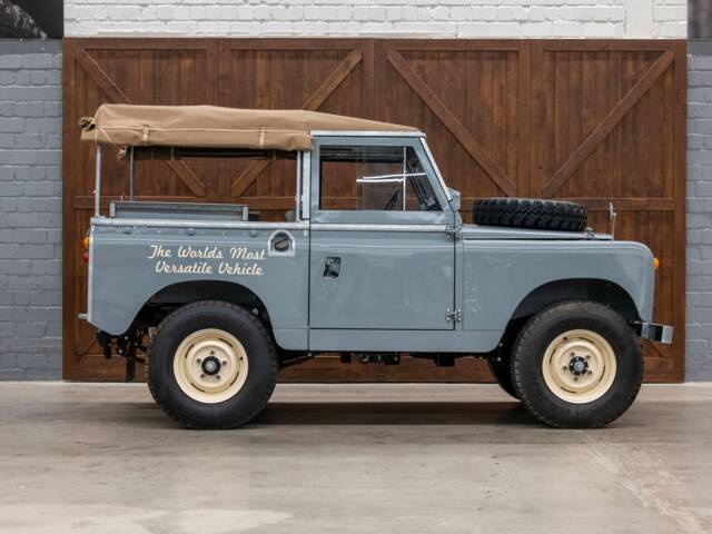 Land Rover 88