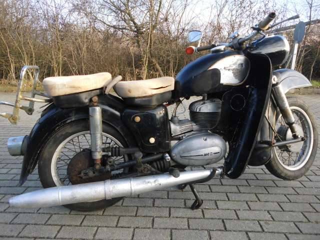 Bild 1/23 von MZ DUMMY (1963)