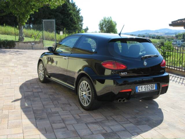 Alfa Romeo 147 3.2 GTA
