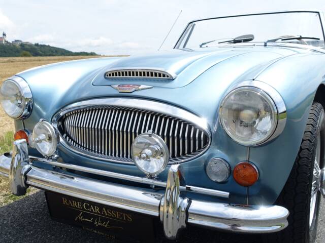 Austin-Healey 3000 Mk III (BJ8)