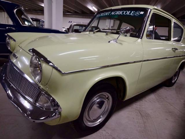 Bild 1/16 von Ford Anglia (1961)