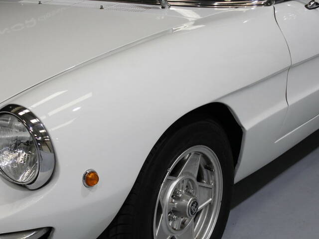 Bild 1/9 von Alfa Romeo 1750 Spider (1969)