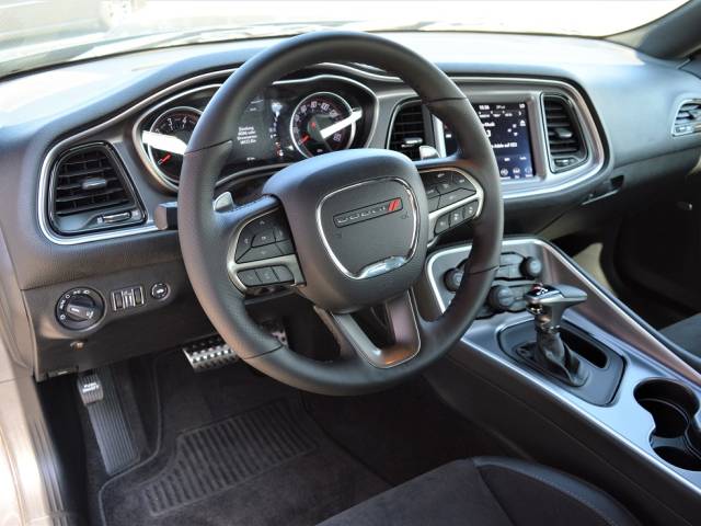 Dodge Challenger SXT