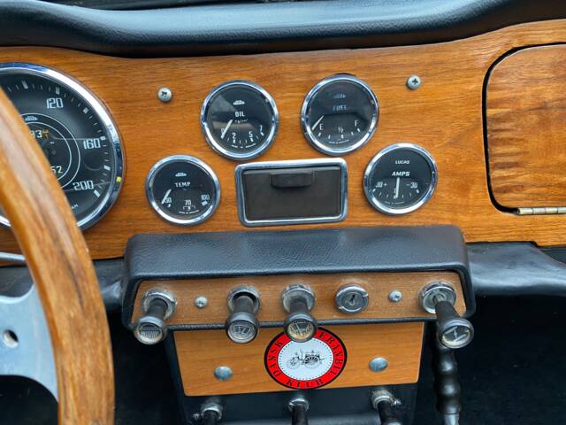 Triumph TR 4