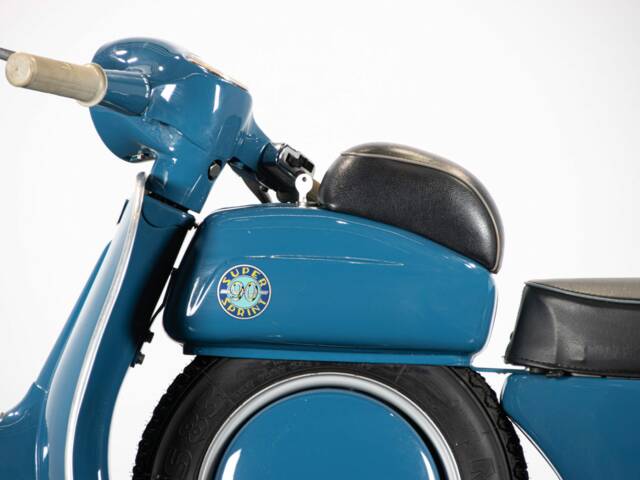 Piaggio Vespa 90 SS