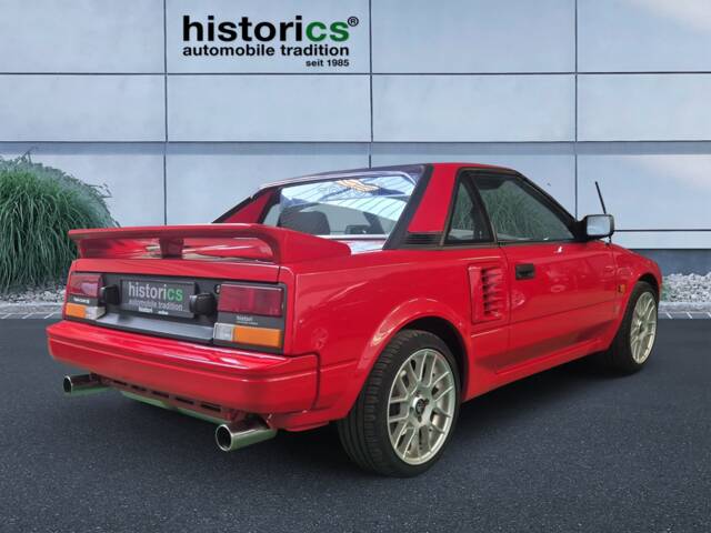 Toyota MR2