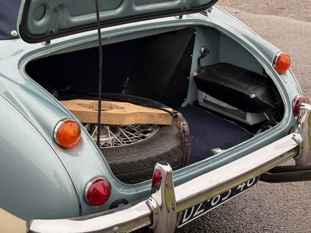 Austin-Healey 3000 Mk III (BJ8)