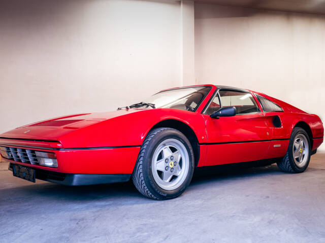 Immagine 1/15 di Ferrari 328 GTS (1989)