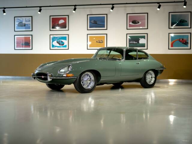 Jaguar E-Type 4.2