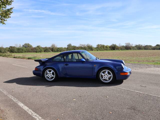 Porsche 911 Turbo 3.3
