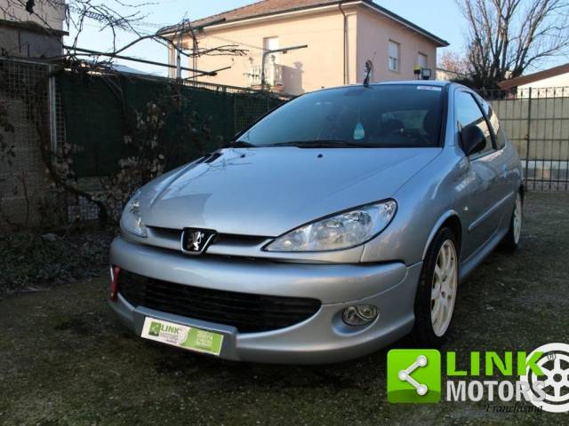 Immagine 1/17 di Peugeot 206 2.0 (2000)