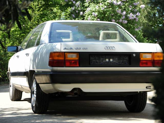Audi 100 - 2.0